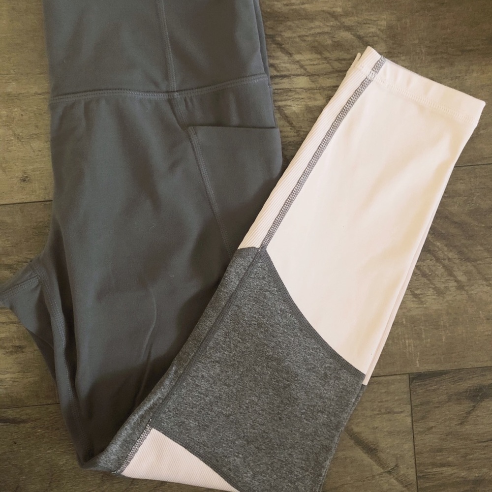 NWOT Athleta Salutation 7/8 Size Small